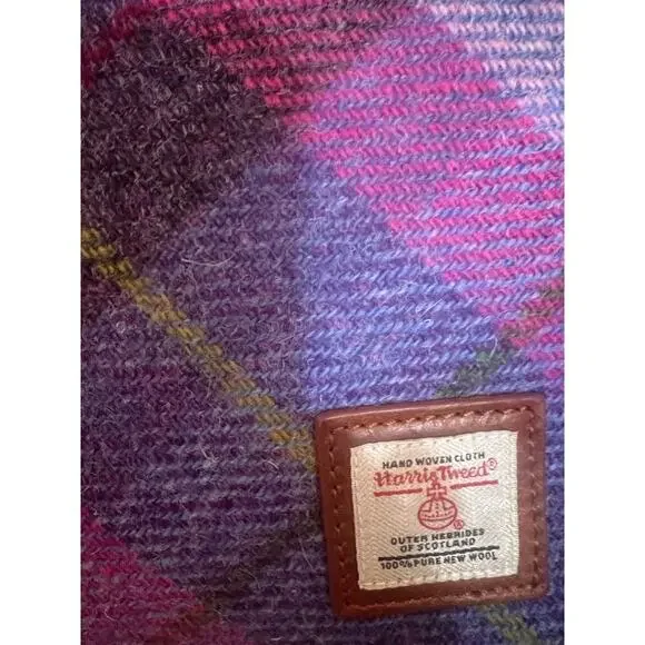 Harris Weed Crossbody - Picture 6 of 7